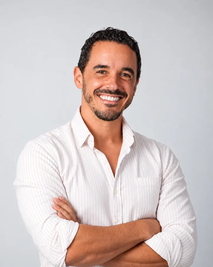 Portrait de Karim Mechter, ostéopathe D.O. à La Garde